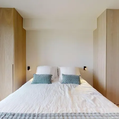 Lush 3bed/3bath Penthouse W Deck Lejlighed