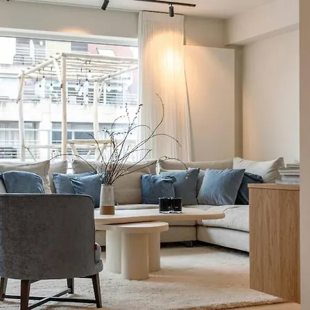 Lush 3bed/3bath Penthouse W Deck Lejlighed *