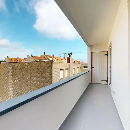 Lejlighed Lush 3bed/3bath Penthouse W Deck *
