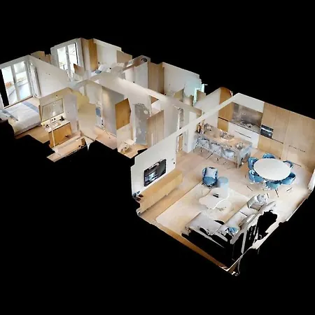 Lush 3bed/3bath Penthouse W Deck *