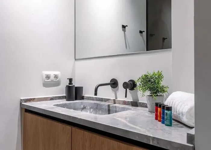 Lush 3bed/3bath Penthouse W Deck * Knokke-Heist