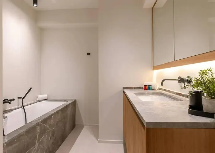 Lush 3bed/3bath Penthouse W Deck Knokke-Heist